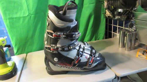 Used Salomon Mission 550 Ski Boots Size 28