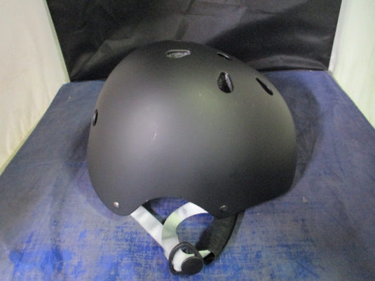 Used Lanova Gear Helmet Youth Size Medium