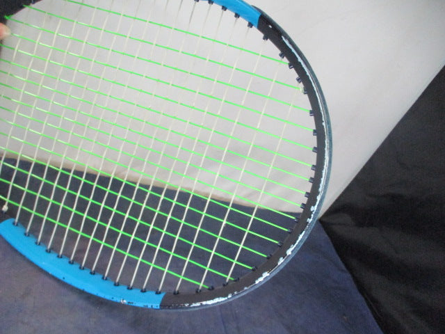 Load image into Gallery viewer, Used Wilson Ultra 100 v2 27&quot; Tennis Racquet - scratches
