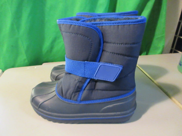 Load image into Gallery viewer, Used Place Kids Snow Boots Size 2
