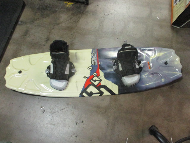 Load image into Gallery viewer, Used CWB Club Board Co Sol Wakeboard w/ Bindings 141cm
