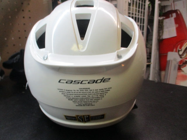 Load image into Gallery viewer, Used Cascade CS-R Lacrosse Helmet
