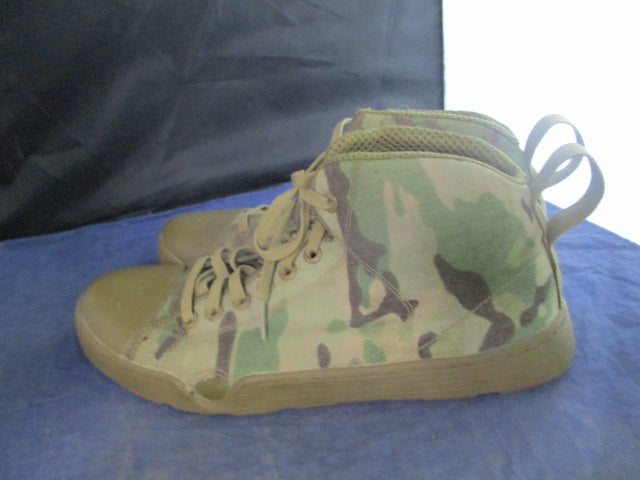 Load image into Gallery viewer, Used Altama Maritime Assault Mid Multicam Camouflage Military Sneaker Size 8
