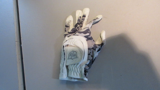 Load image into Gallery viewer, Used Wilson Junior Golf Glove OSFA - LH
