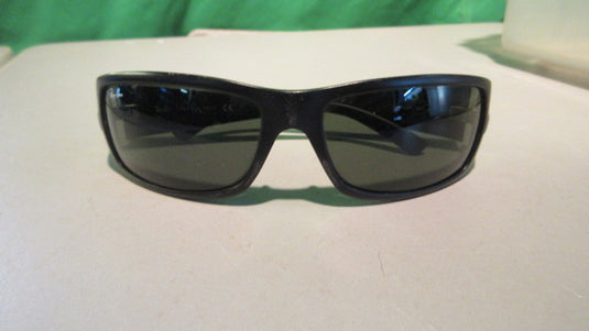 Used Ray Ban RB 4057 601-S Black Sunglasses