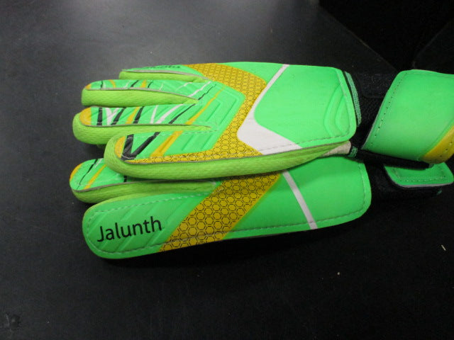 Load image into Gallery viewer, Used Jalunth Soccer Goalie Gloves Size Youth
