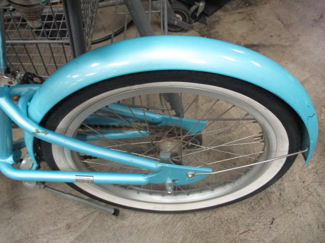 Load image into Gallery viewer, Used Electra Hawaii 20&#39;&#39; Light blue Beach Cruiser
