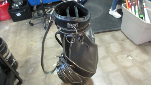 Load image into Gallery viewer, Used Hot-Z Golf Bag
