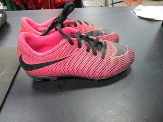 Used Nike Soccer Cleats Size Youth 1.5