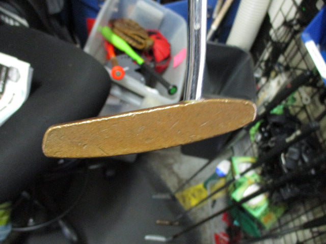 Load image into Gallery viewer, Used Pro Balance 5601 RH 35&quot; Putter
