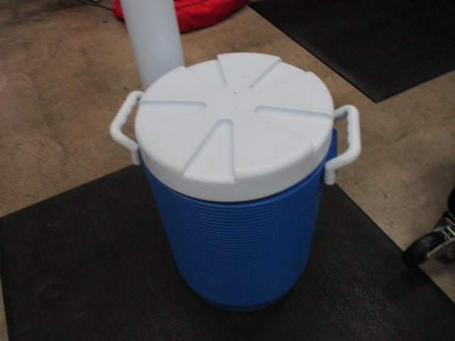 Load image into Gallery viewer, Used Rubbermaid 5 Gallon Cooler W/ Cup Holder
