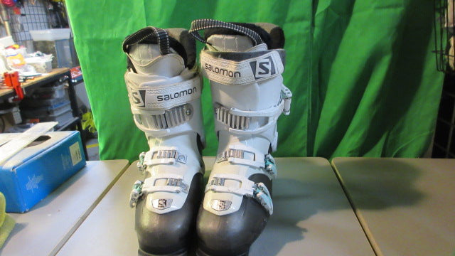 Load image into Gallery viewer, Used Women&#39;s Salomon Quest R70 Ski Boots Size 24.5
