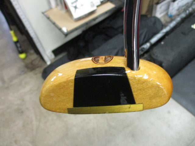 Load image into Gallery viewer, Used Louisville Mission Wood Putter - RH
