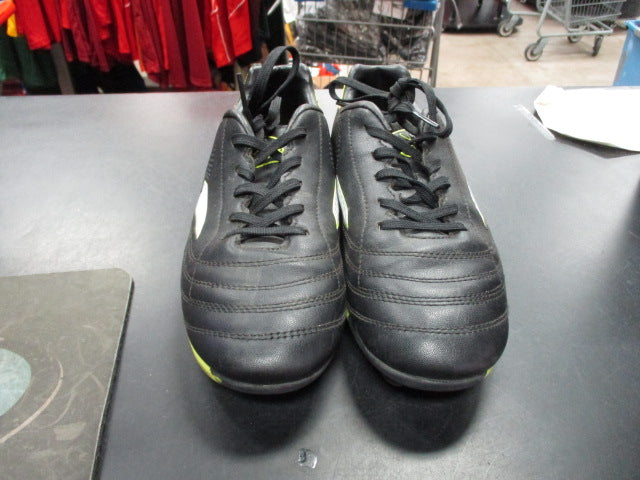 Load image into Gallery viewer, Used Joma Toledo Size 4.5 Soccer Cleats
