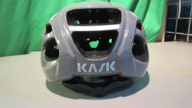 Load image into Gallery viewer, Used Kask Protone Icon Adjustable 52 - 58cm Bicycle Helmet
