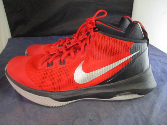 Used Nike Air Versitile Basketball Shoes Size 8