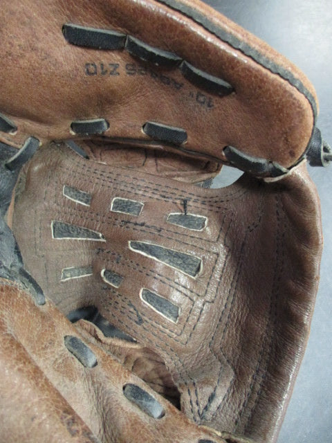 Load image into Gallery viewer, Used Wilson EZ Catch 425 10&quot; T-Ball Glove
