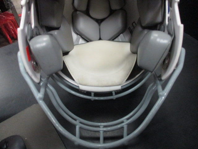 Load image into Gallery viewer, Used 2022 Riddell Speed Classic Youth Large White Football Helmet
