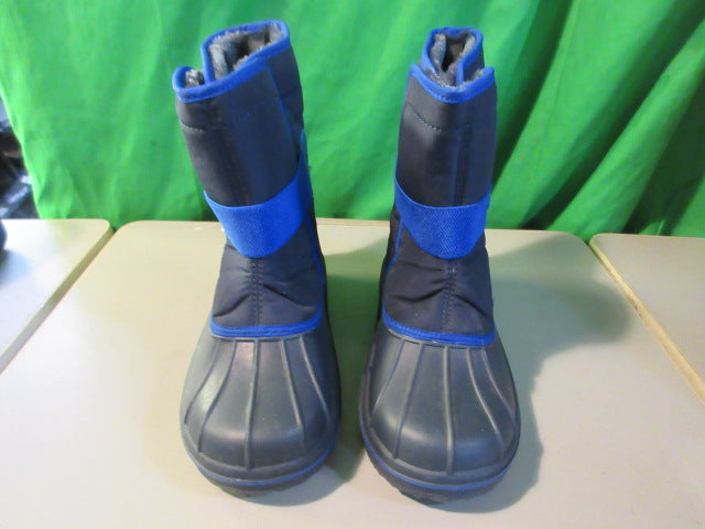 Load image into Gallery viewer, Used Place Kids Snow Boots Size 2
