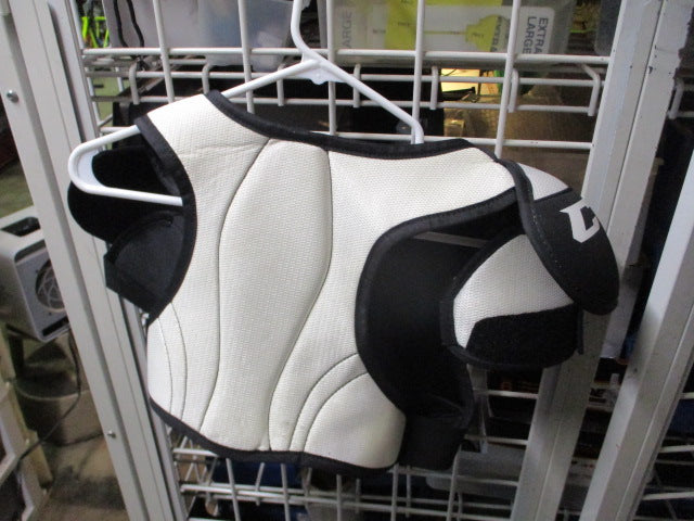 Load image into Gallery viewer, Used CCM LTP Shoulder Pads Youth Size Medium
