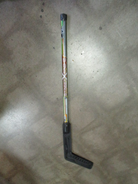 Load image into Gallery viewer, Used Franklin NHL Street Extreme Jr Hockey Stick
