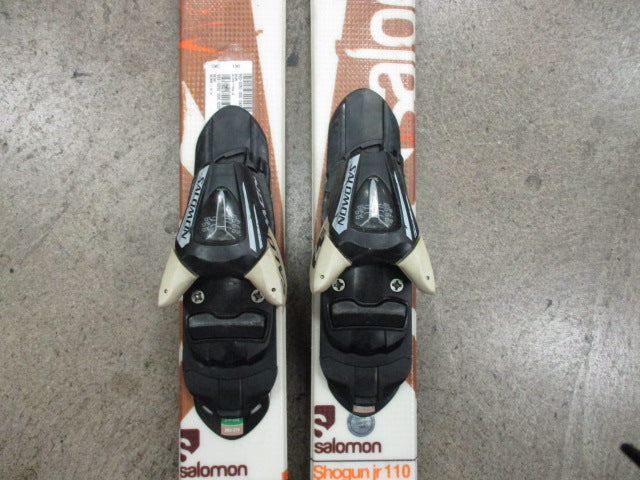 Load image into Gallery viewer, Used Salomon Shogun Jr 110cm Skis With Salomon Bindings
