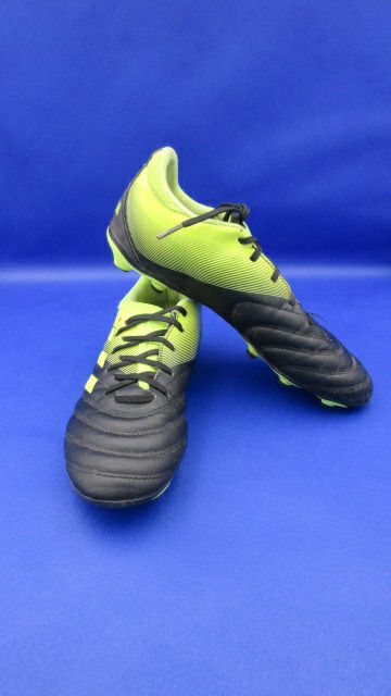 Load image into Gallery viewer, Used Adidas Copa 19.3 Youth Firm Ground Size Y4.5 Soccer Cleat
