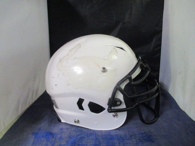 Load image into Gallery viewer, Used Schutt Vengeance A11 Football Helmet Youth Large - Initial Season 2020
