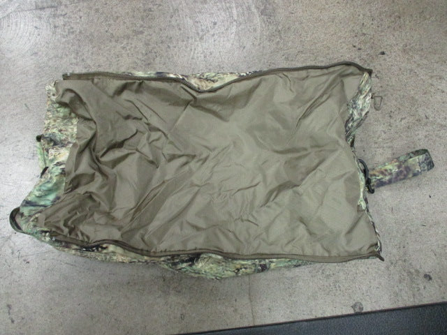 Load image into Gallery viewer, Used Ederlestock M5 RMEF Team Elk Pack Hunting Gear Bag w/Rain Cover &amp; Sling Bag
