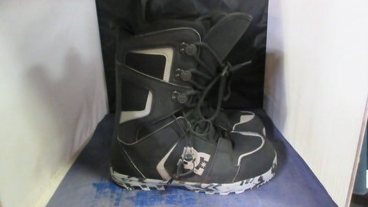 Used DC Rogan 2012 Size 13 Snowboard Boots