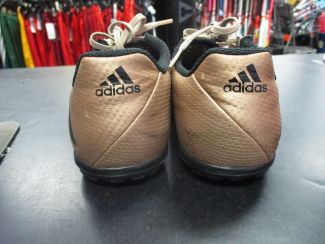 Load image into Gallery viewer, Used Adidas Messi Size 5 Indoor Soccer
