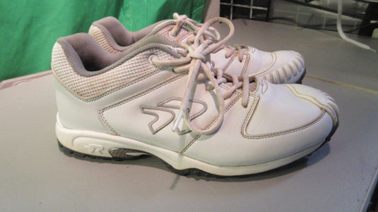 Used Ringor Women's Flite Softball Turf Cleats