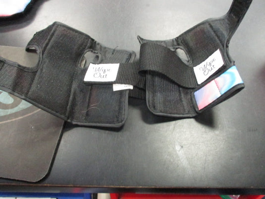 Used Wipeout Size 5 Skate Wrist Guards