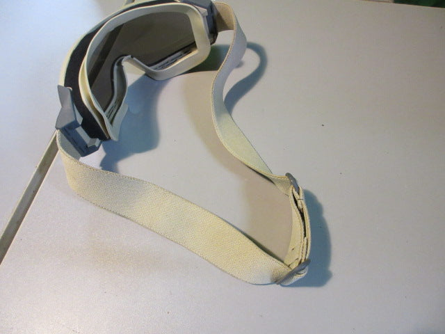 Load image into Gallery viewer, Used ESS Low Profile NVG Tactical Motocross Goggles
