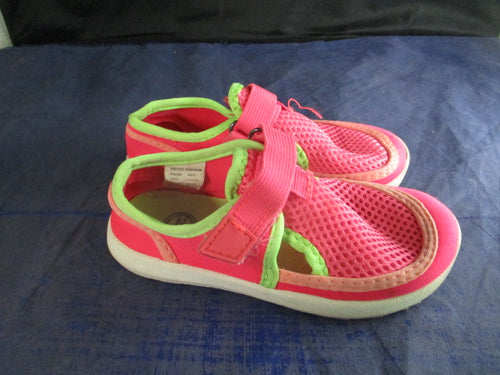 Used Wonder Nation Water Shoes Youth Size 7/8