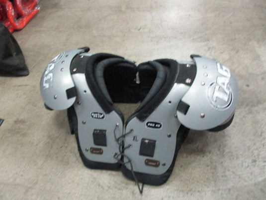 Used Tag Battle Gear Football Shoulder Pads Size Youth XL