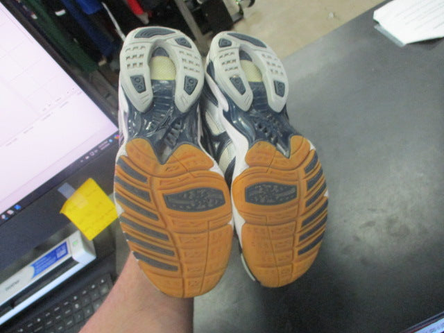 Load image into Gallery viewer, Used Mizuno Wave Bolt 3 Volleyball Shoes Size Womens 9.5
