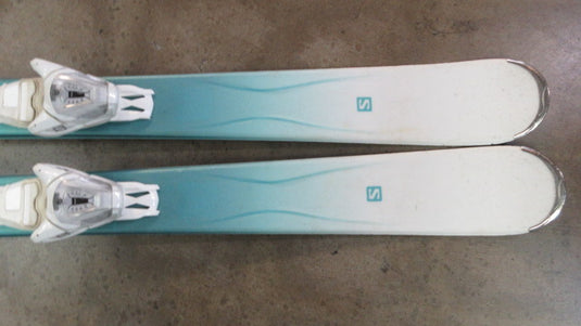 Used Salomon Constellation Kiana Downhill Skis w/ Salomon Bindings 137cm