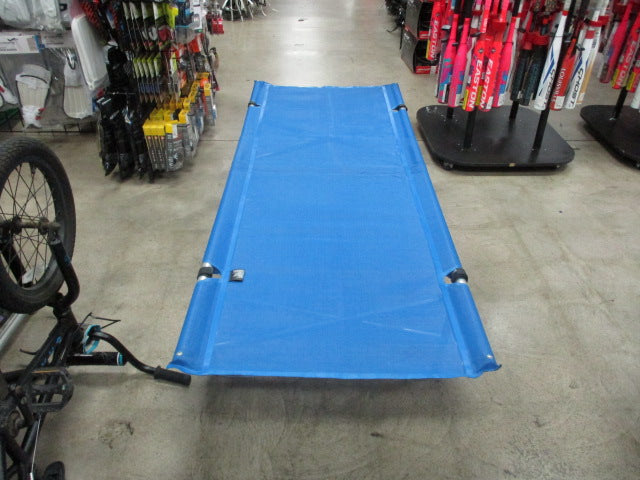 Load image into Gallery viewer, Used Blue Mesh Wide-Roll-A-Cot 74&#39;&#39;x34&#39;&#39;x15&#39;&#39; Sleeping Cot
