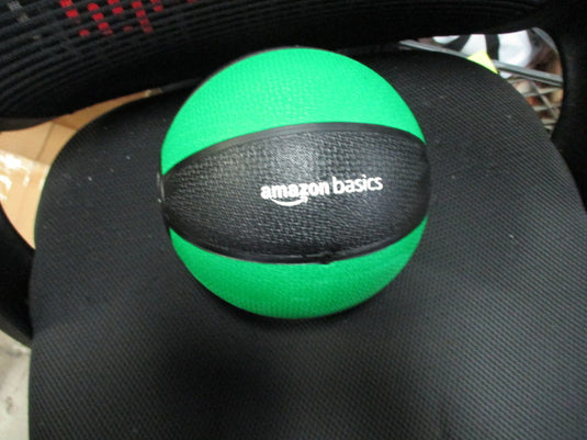 Used Amazon Basics 4Lb Medicine Ball