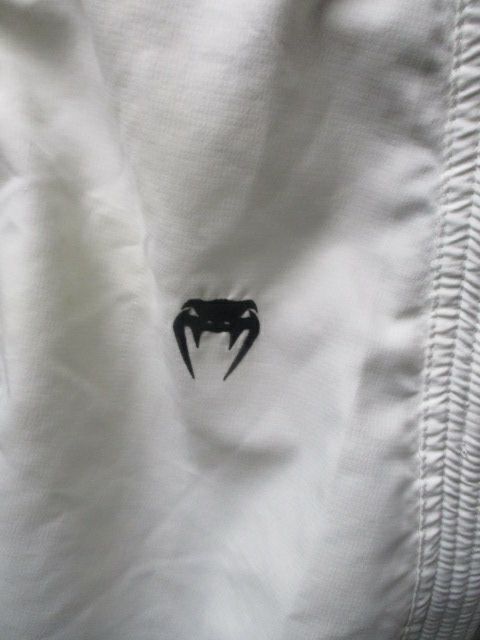 Load image into Gallery viewer, Used Venum Elite Kata White Karate Gi Jacket Size  4/170 - small sweat stains
