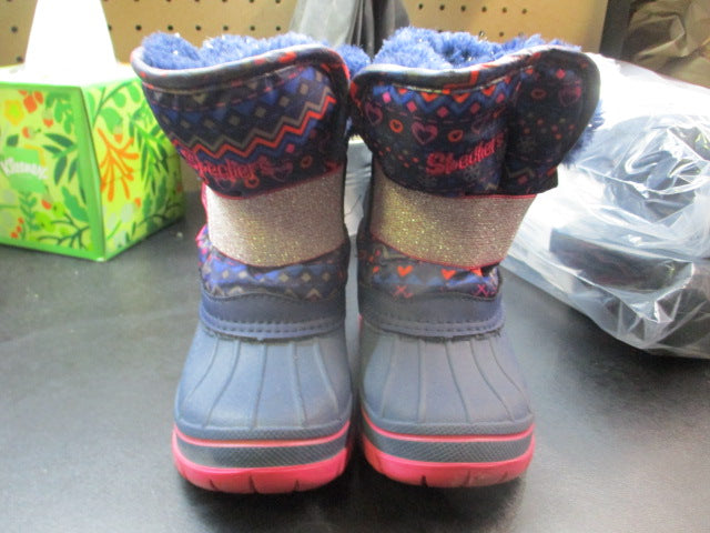 Load image into Gallery viewer, Used Toddler Snow Boots Size 7
