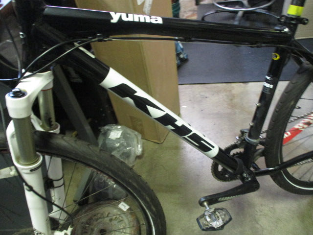 Load image into Gallery viewer, Used 2012 KHS Yuma 29&quot; Large Frame 6061 Aluminum 20 Speed Mountain Bike 29&quot;
