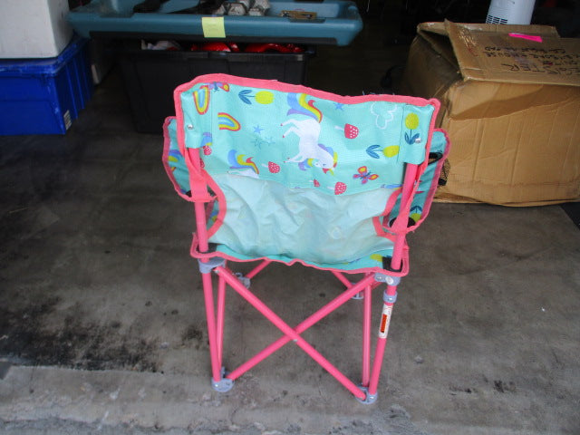 Load image into Gallery viewer, Used CRKT Unicorn Youth Folding Chair w/ Bag - small wear
