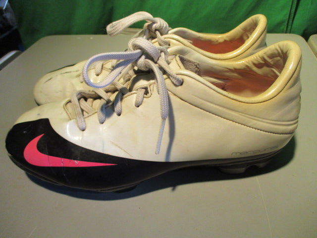 Load image into Gallery viewer, Used Nike Mercurial Size Youth 4.5 Soccer Cleats
