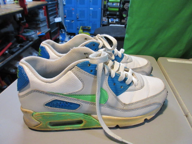 Load image into Gallery viewer, Used Nike Air Max 90 Sneakers Size 4.5
