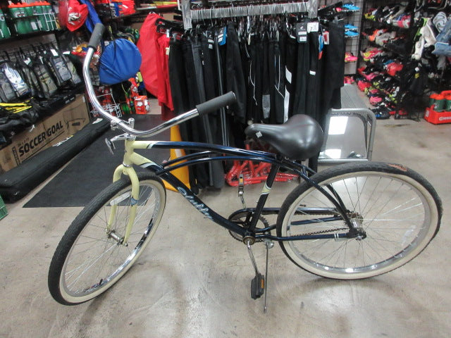 Load image into Gallery viewer, Used Huffy 26&quot; Vintage Series Cruiser Bicycle (Needs Rear Tire)
