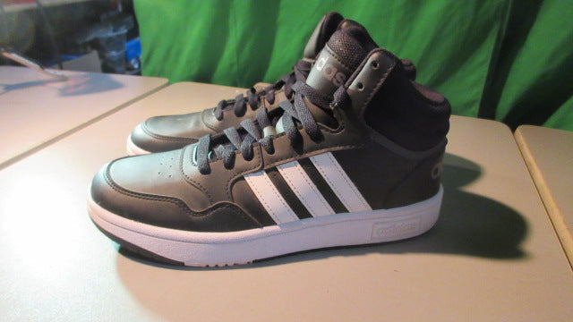 Load image into Gallery viewer, Used Adidas Hoops 3.0 Mid K &#39;Core Black’ Youth Size 5
