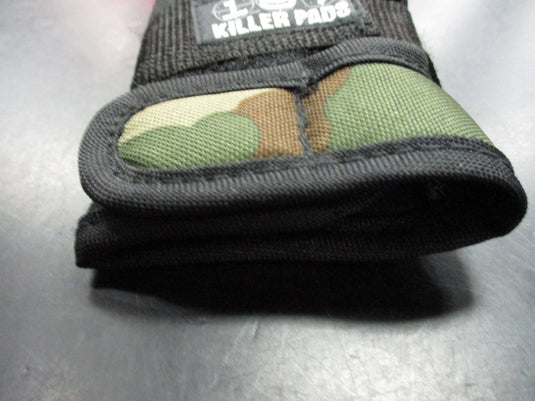 Used 187 Killer Pads Camo Size Junior Wrist Guards