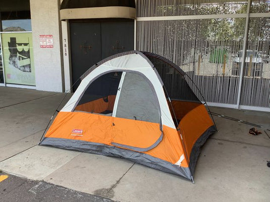 Used Coleman Sunset Dunes 4 Person Tent READ DESCRIPTION